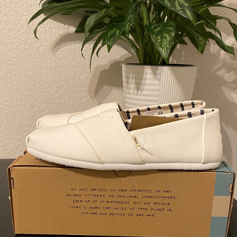 TOMS Classic White Slip-Ons - Picture 2 of 11